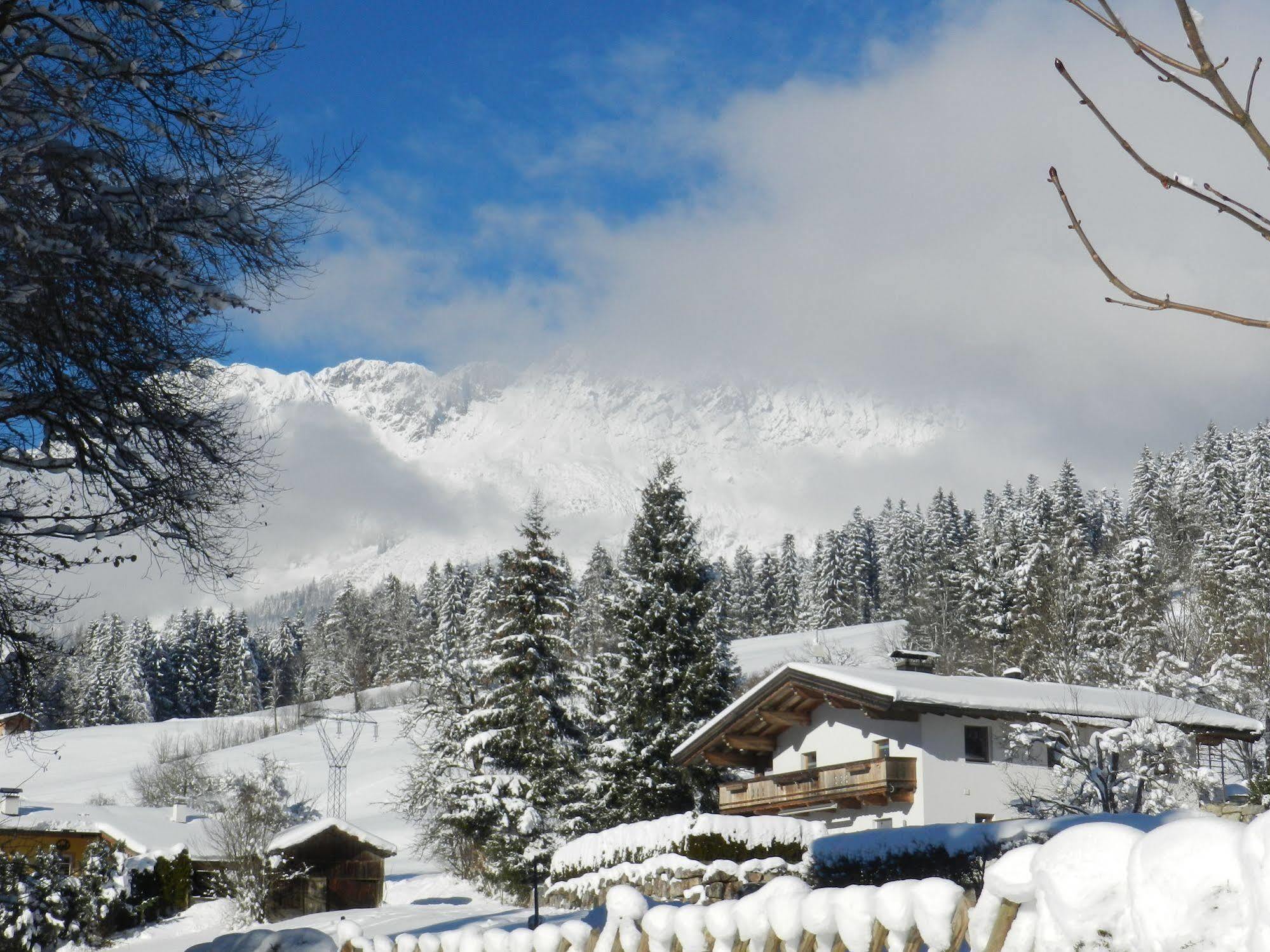 Pension Und Appartements Hartkaiser Ellmau Luaran gambar
