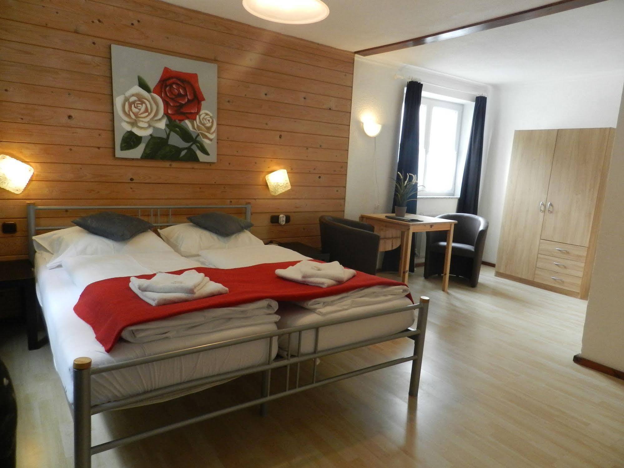 Pension Und Appartements Hartkaiser Ellmau Luaran gambar