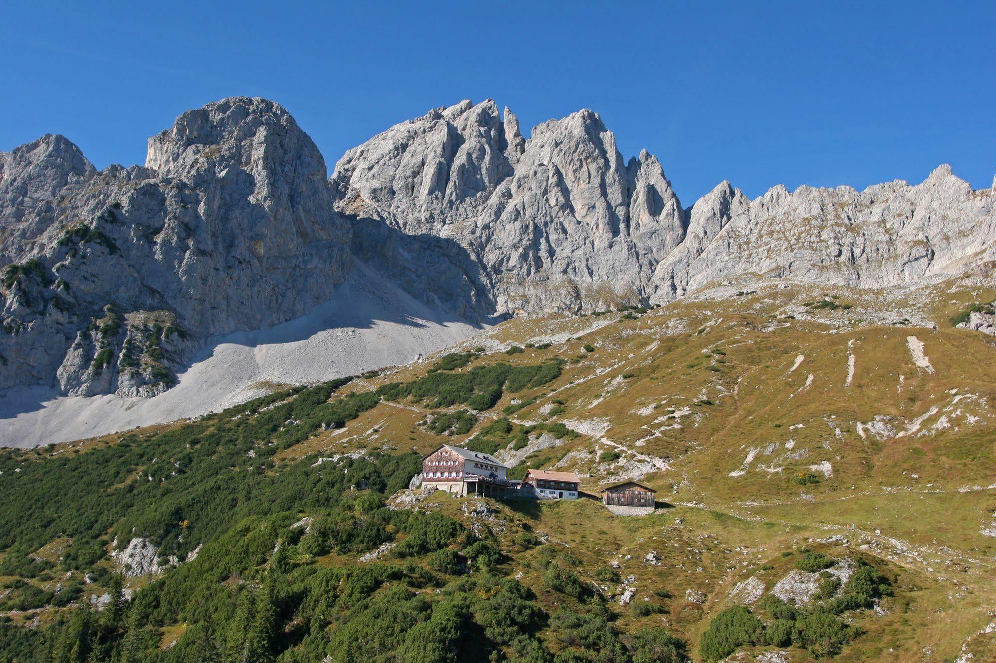 Pension Und Appartements Hartkaiser Ellmau Luaran gambar