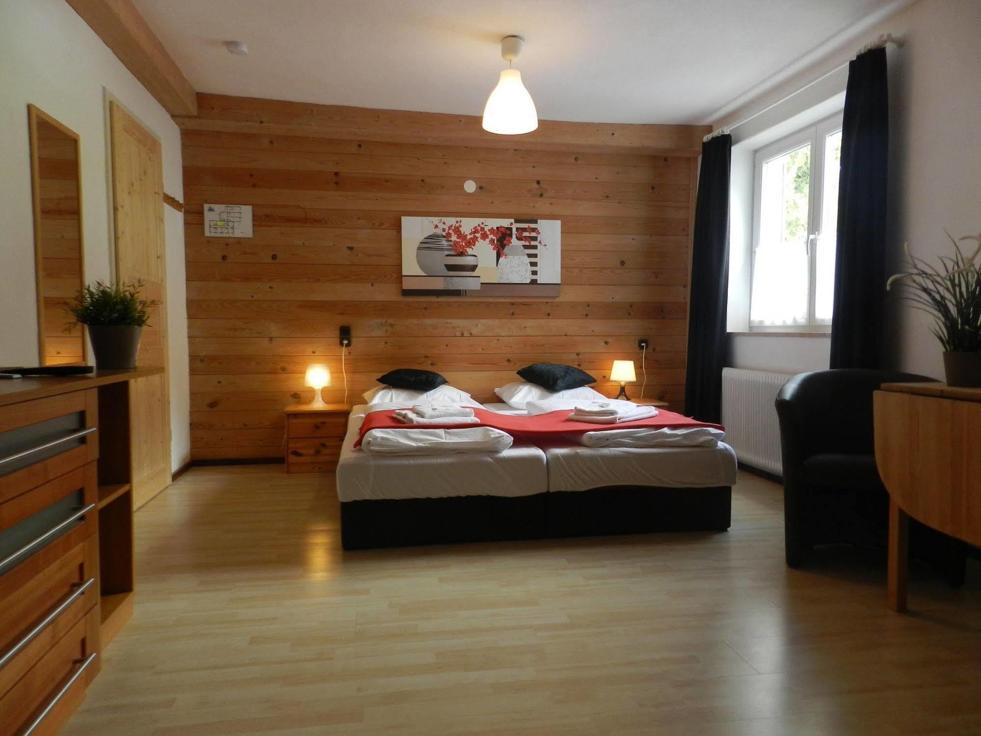 Pension Und Appartements Hartkaiser Ellmau Luaran gambar