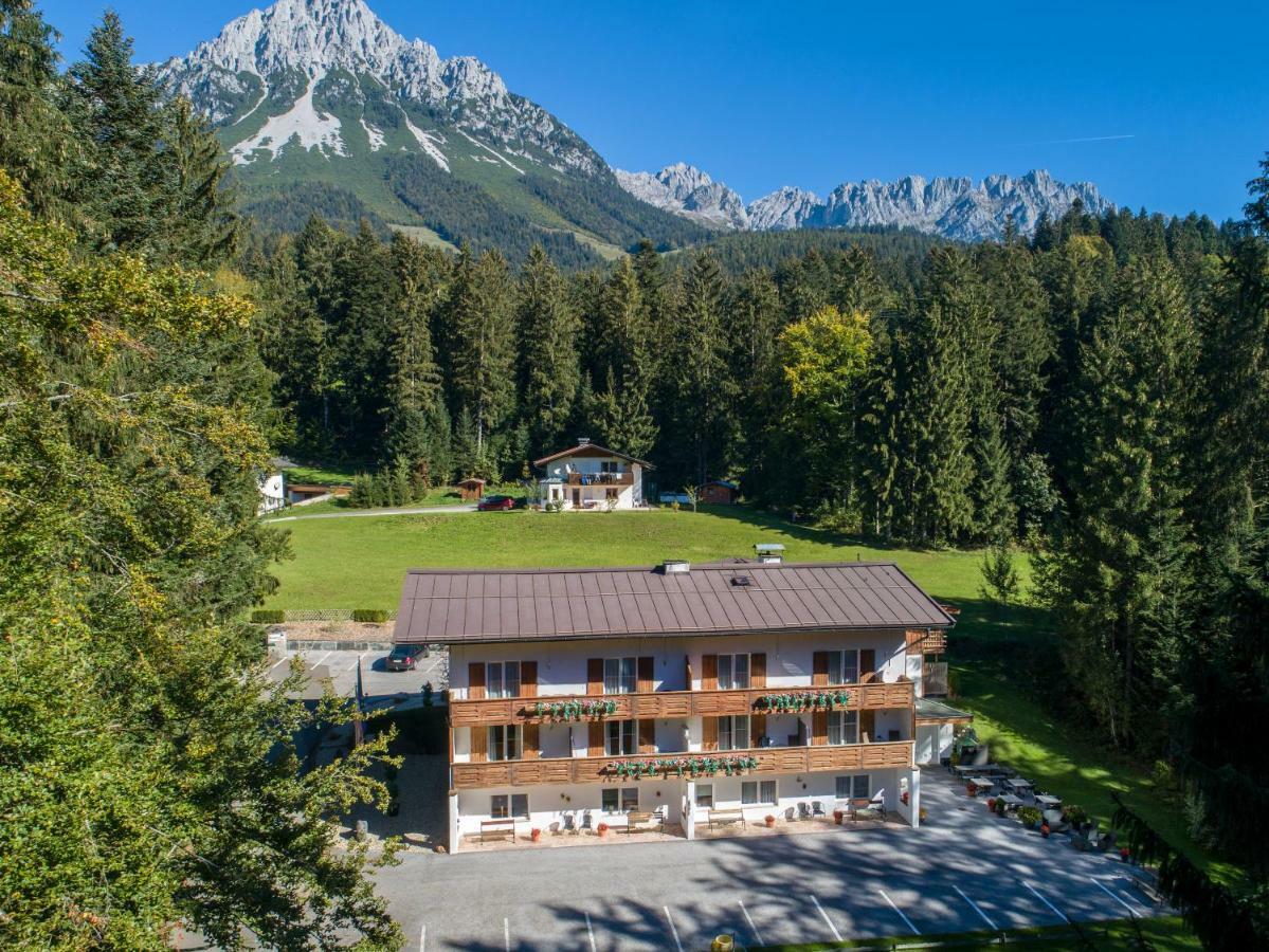 Pension Und Appartements Hartkaiser Ellmau Luaran gambar